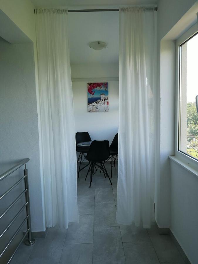 Studio Apartment Zen Murine Exterior photo